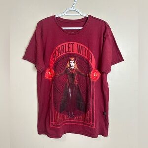 Marvel Size L Scarlet Witch Graphic T-Shirt